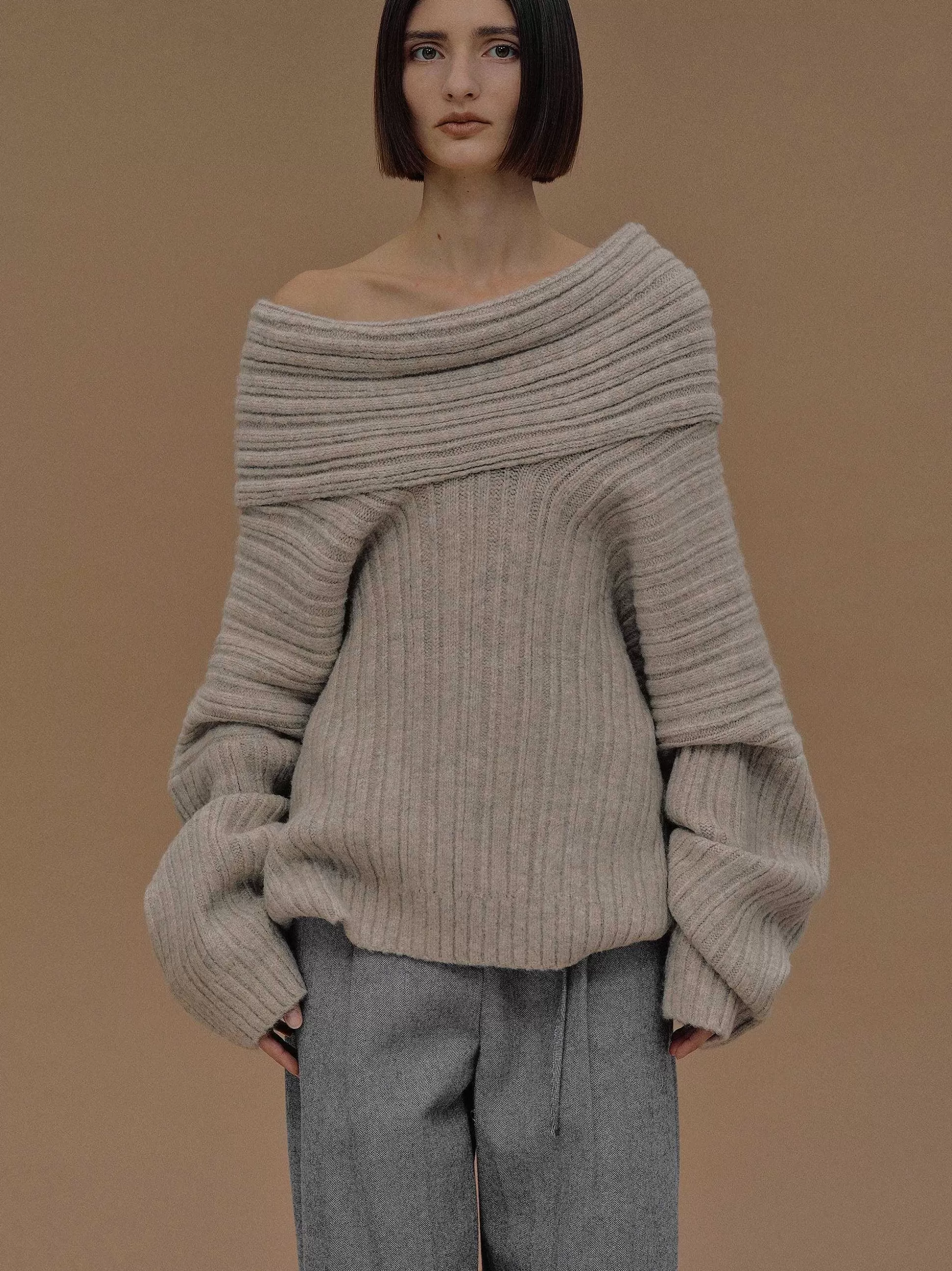 Source Unknown Becca Pull Surdimensionne En Tricot A Rouleau Haut, Noix De Coco Flash Sale