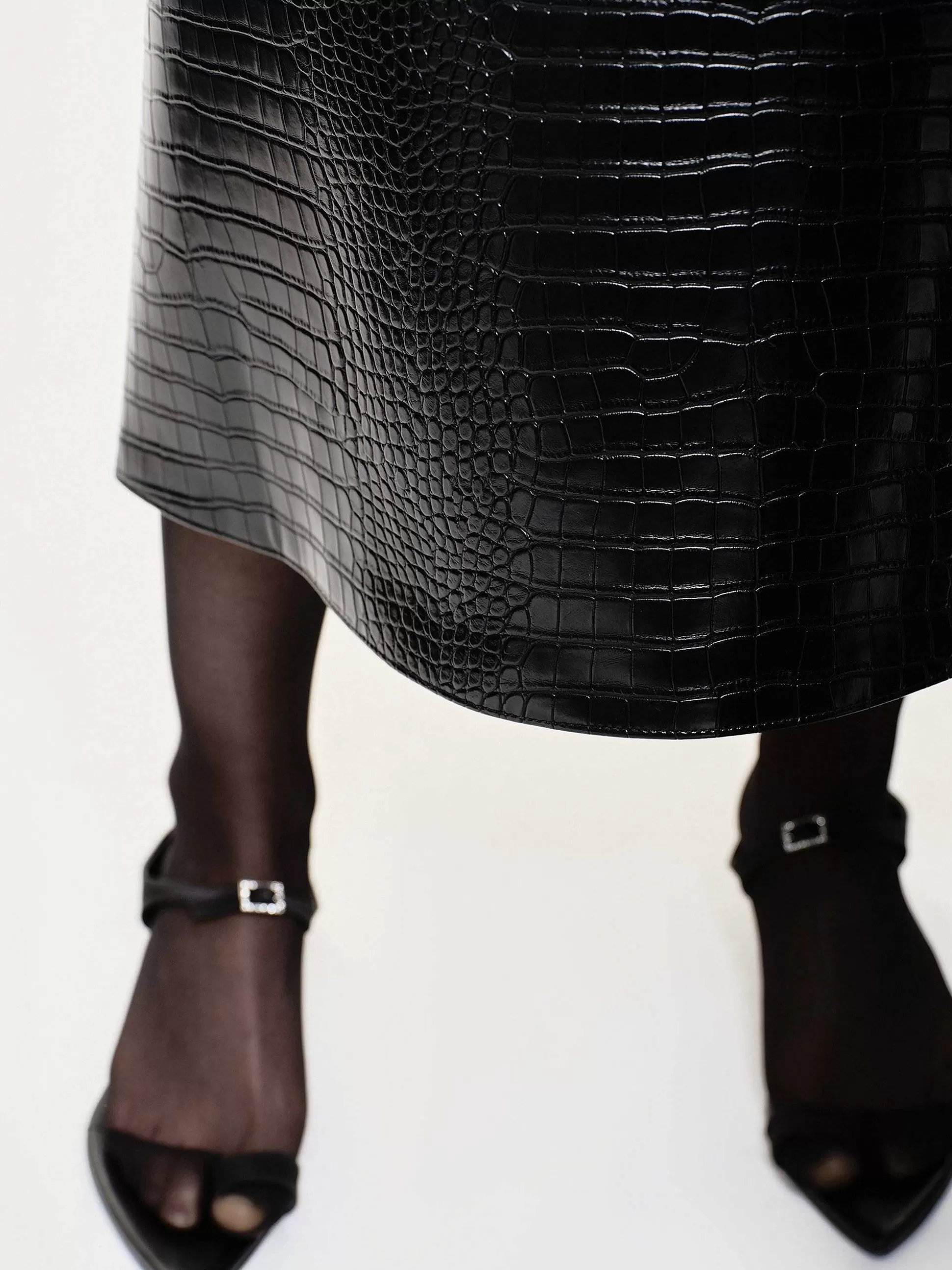 Source Unknown Jupe Mi-Longue Gaufree Croco, Noir Hot