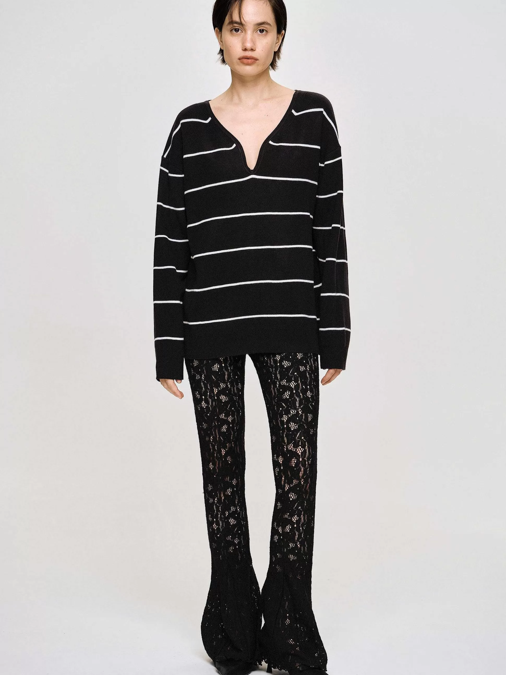Source Unknown Pull A Col En V Profond, Noir Best Sale
